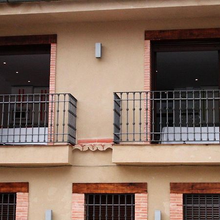 Apartamentos Turisticos Mirayuste Guadalupe  Cameră foto